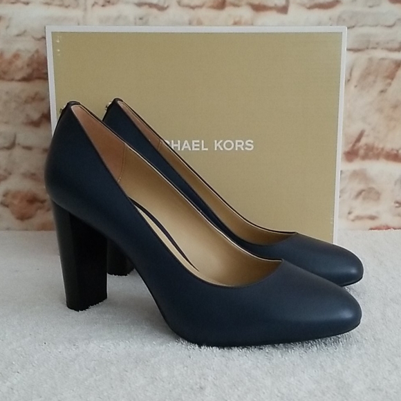 New Michael Kors Susan Leather Pumps - Picture 1 of 7
